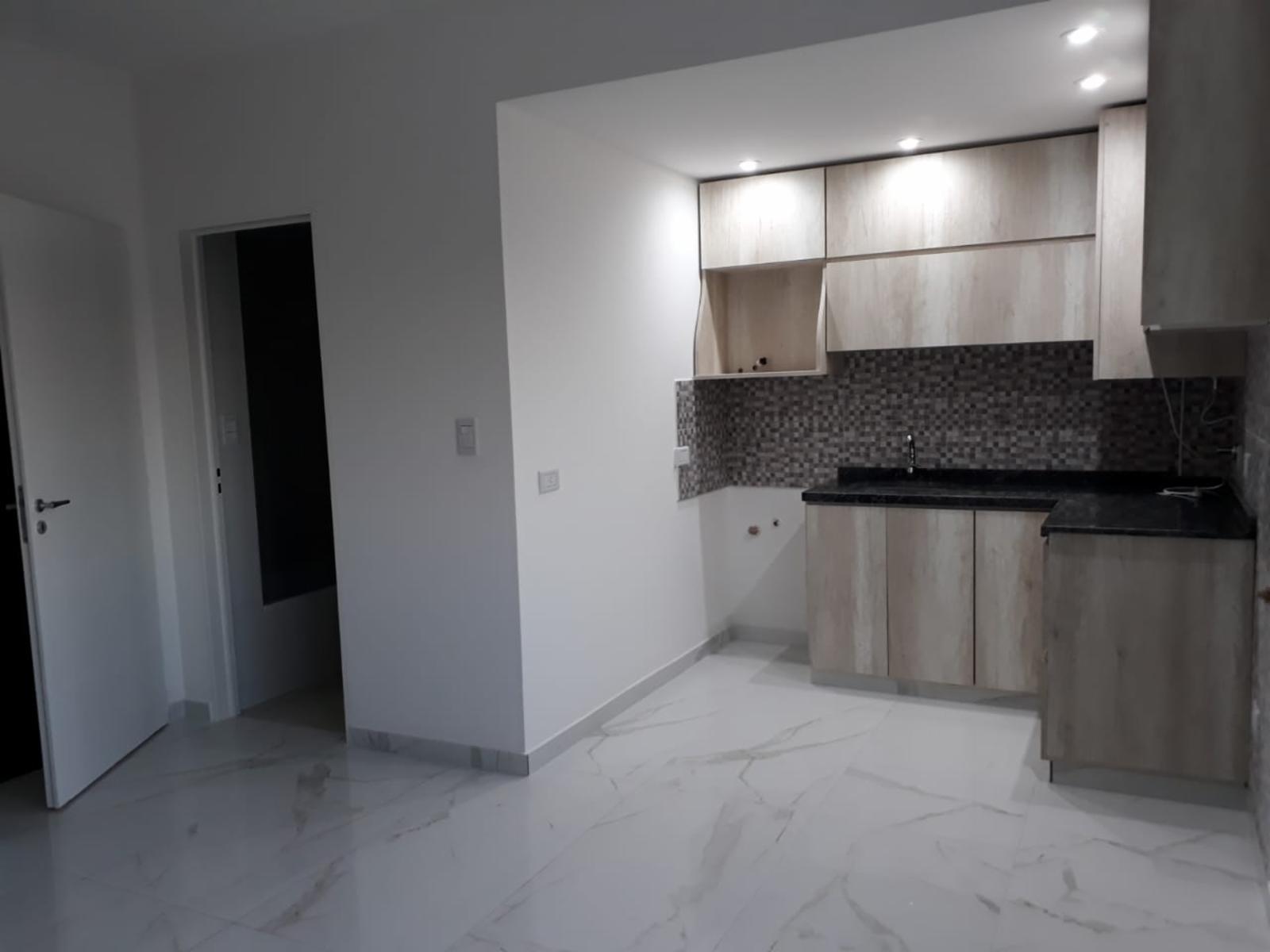 MINISTRO BRIN 3688 · Lanús — foto 10