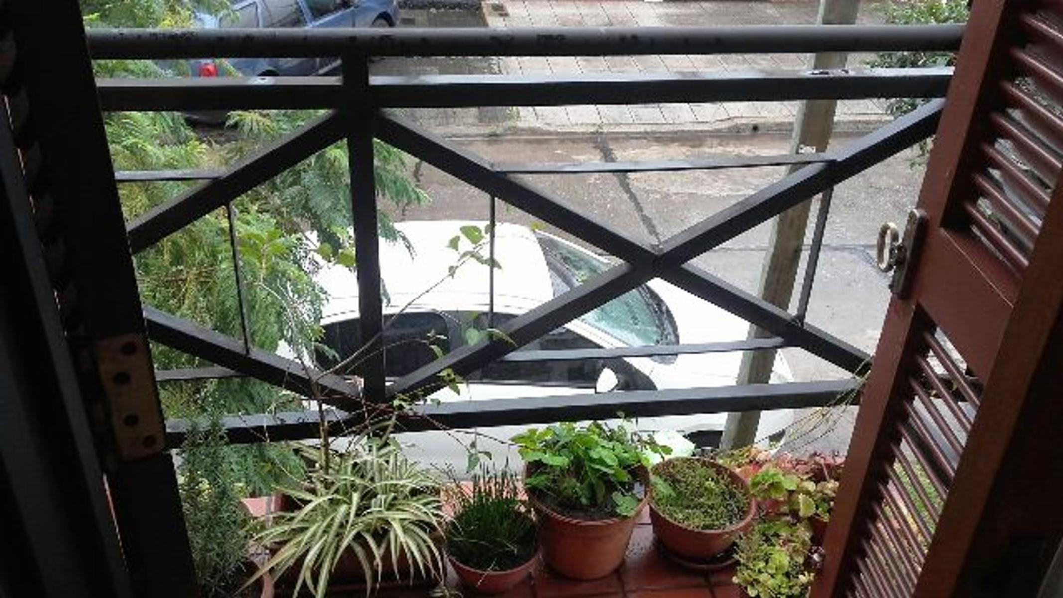 beruti 700 · La Matanza — foto 14