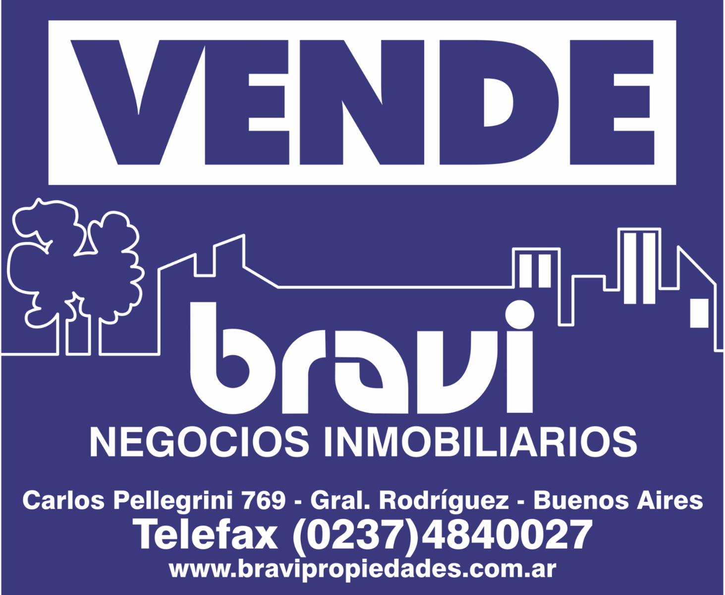 CASA CENTRICA EN CALLE MARIANO MORENO A 50 METROS AV. ESPAÑA  Y A 150 METROS AV SAN MARTIN, GRAL RODRIGUEZ