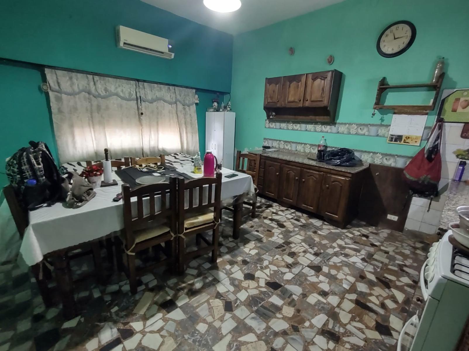 Macedonio Fernández al 1800 · Morón — foto 4