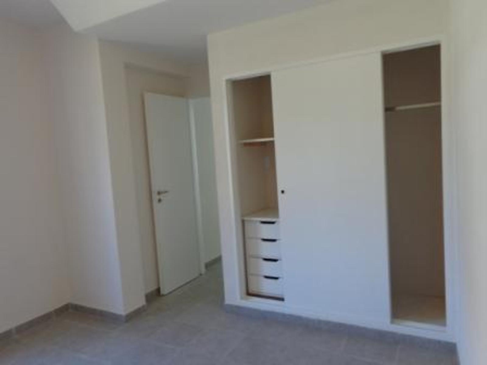Berutti 1075 Depto B · Quilmes — foto 11