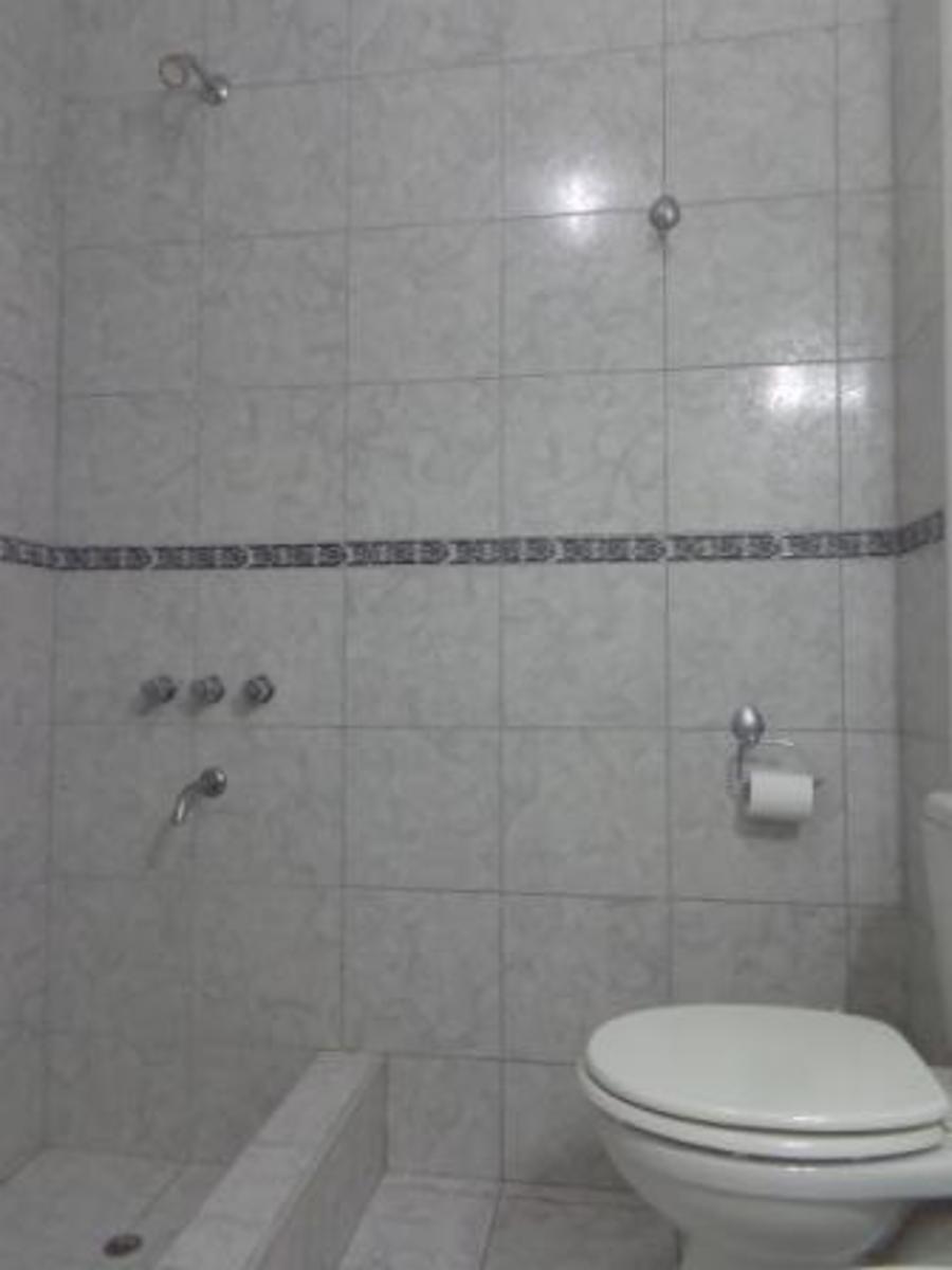Berutti 1075 Depto B · Quilmes — foto 5