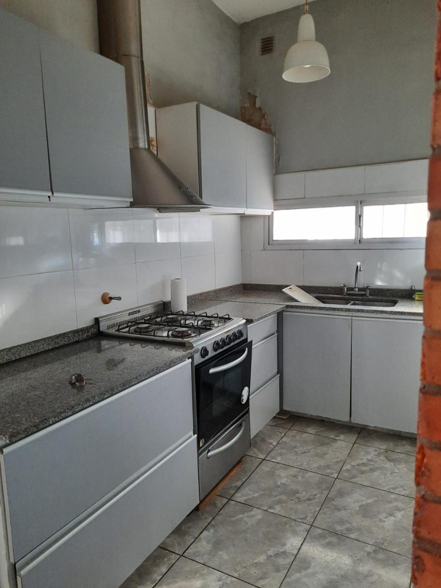 LUIS LHONER 600 · Morón — foto 5