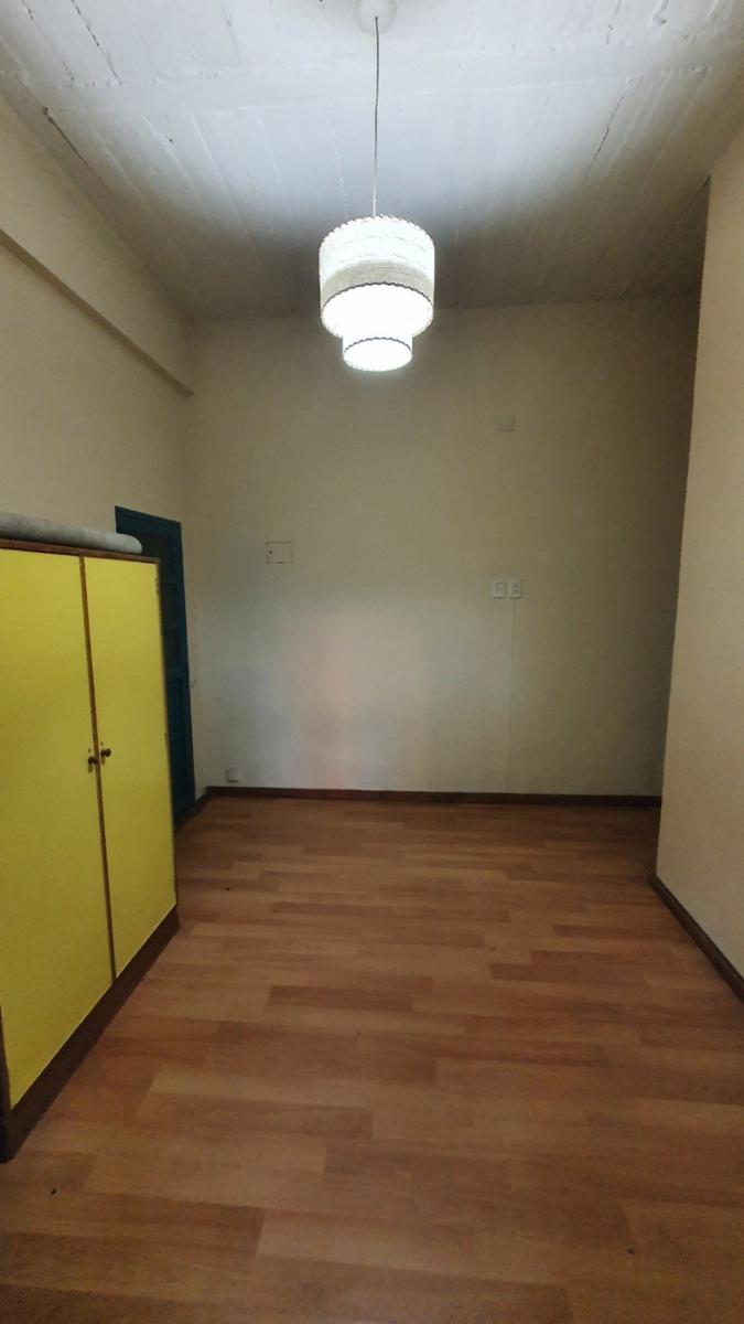 ALMIRANTE BROWN 3869 · San Martín — foto 11