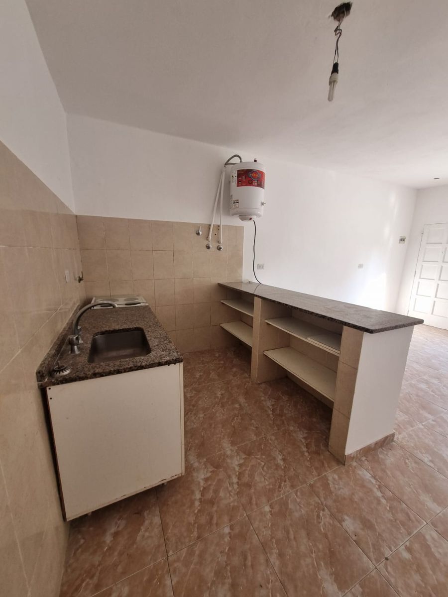 MELO 969 · Lomas De Zamora — foto 5