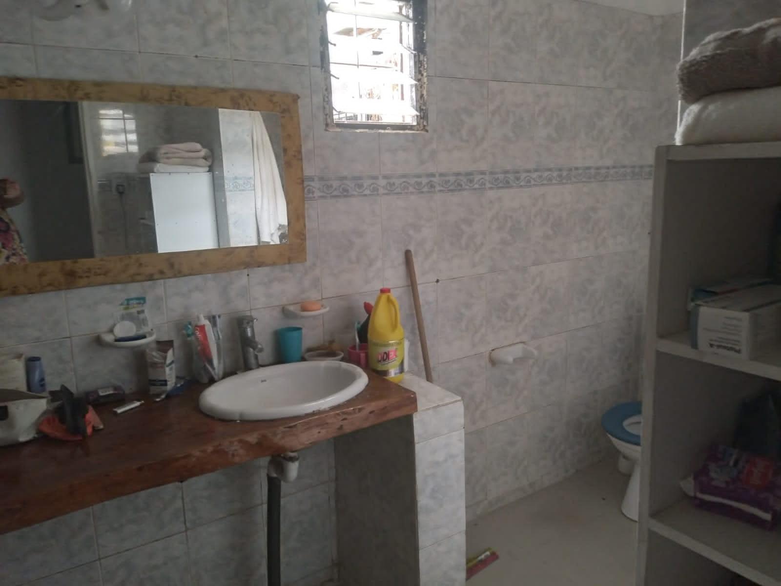PARAMARIBO 2411 · Moreno — foto 3