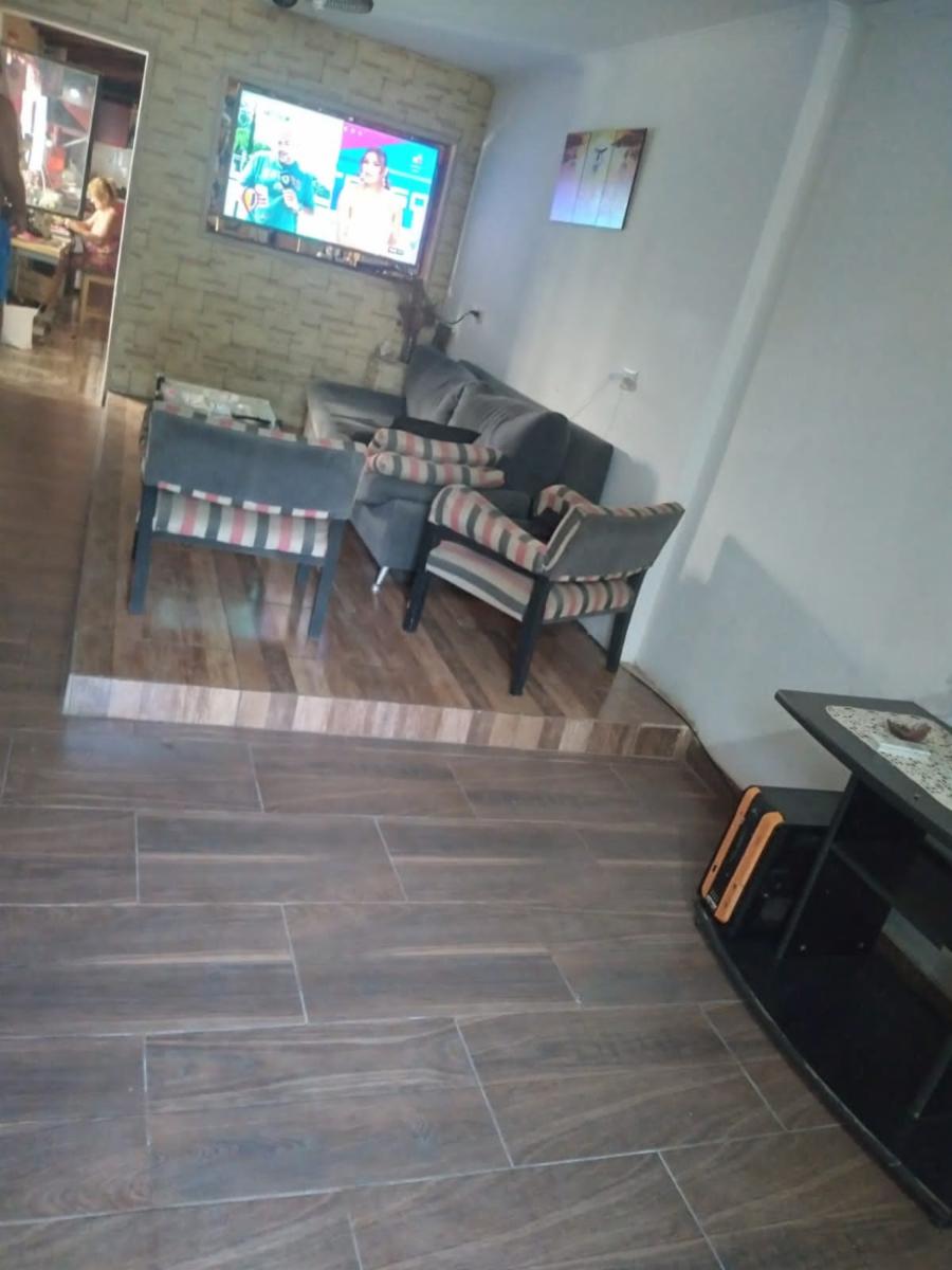 PARAMARIBO 2411 · Moreno — foto 9