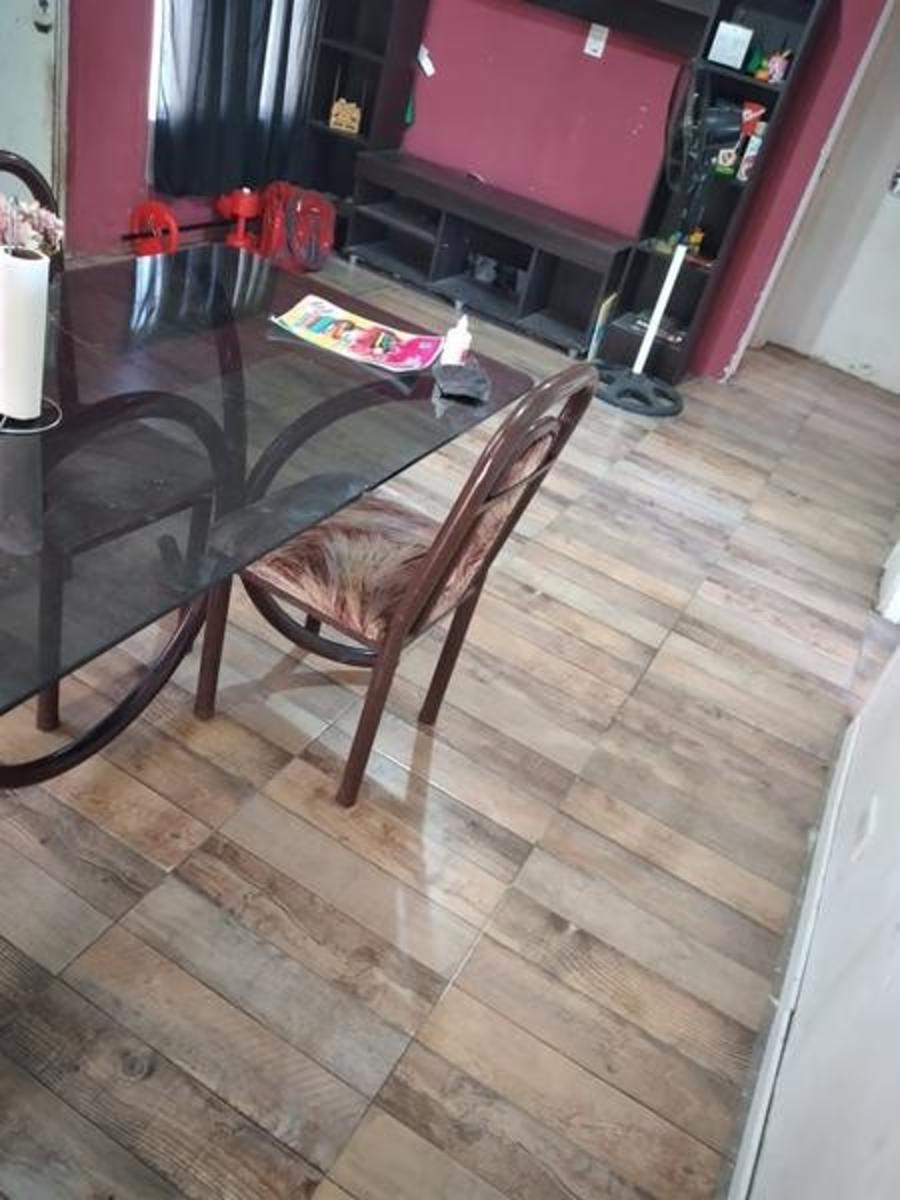 Carola Lorenzini 3000 521 06 · Almirante Brown — foto 5