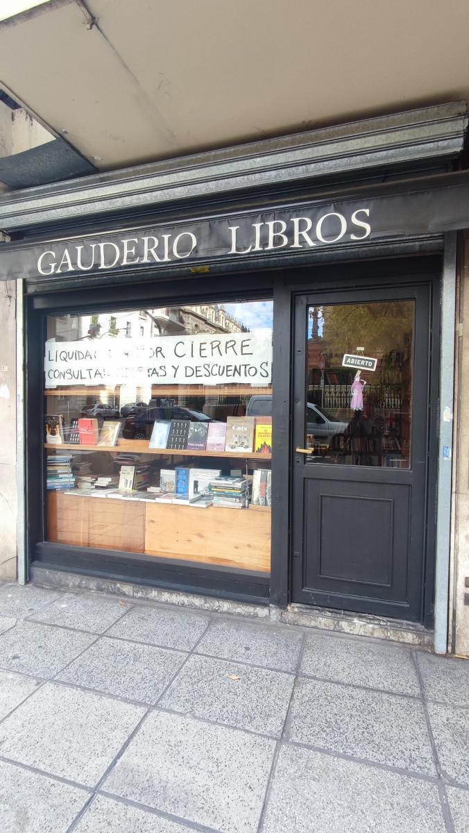 VENTA LOCAL AYACUCHO 700 BALVANERA CABA
