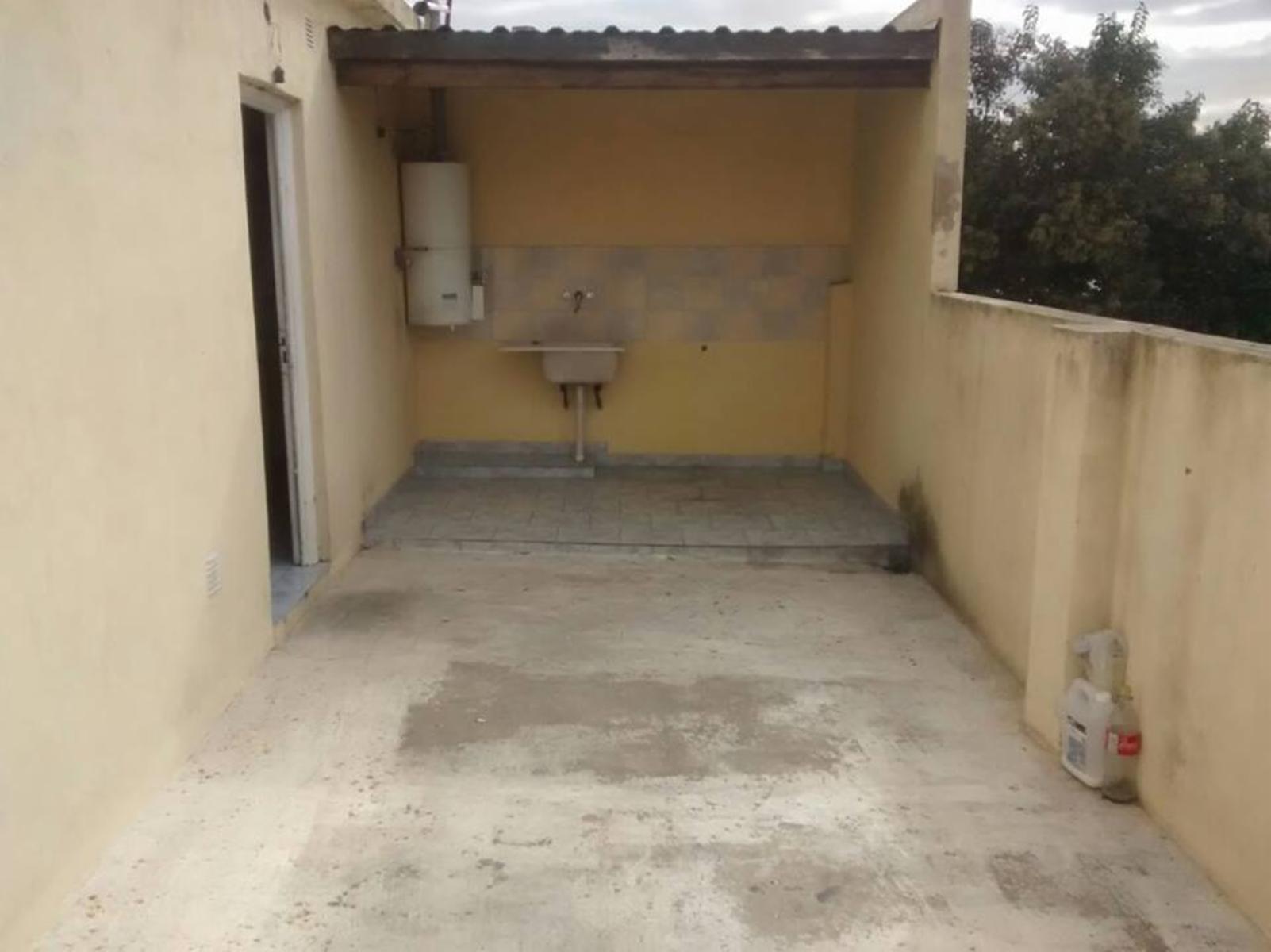 12 A Nº 400 · Berazategui — foto 8