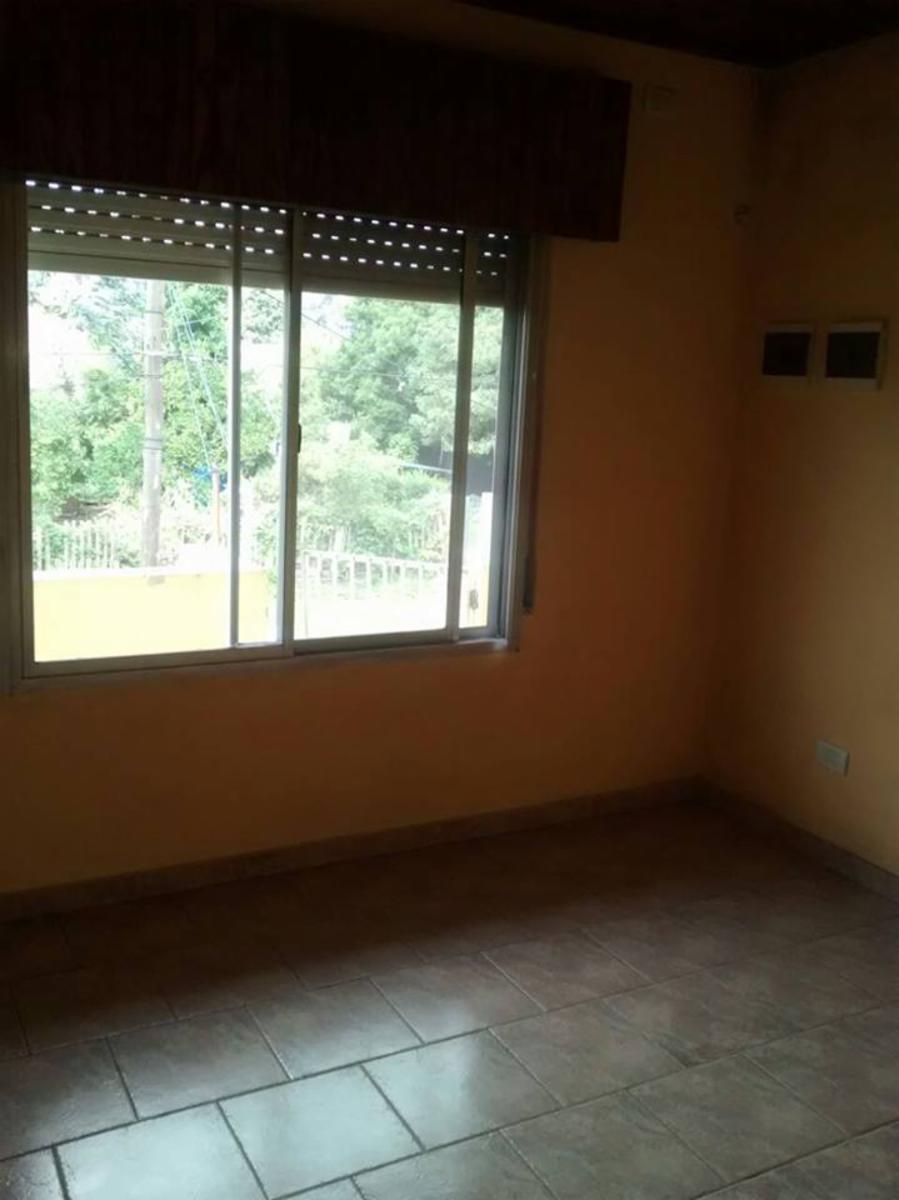 12 A Nº 400 · Berazategui — foto 10
