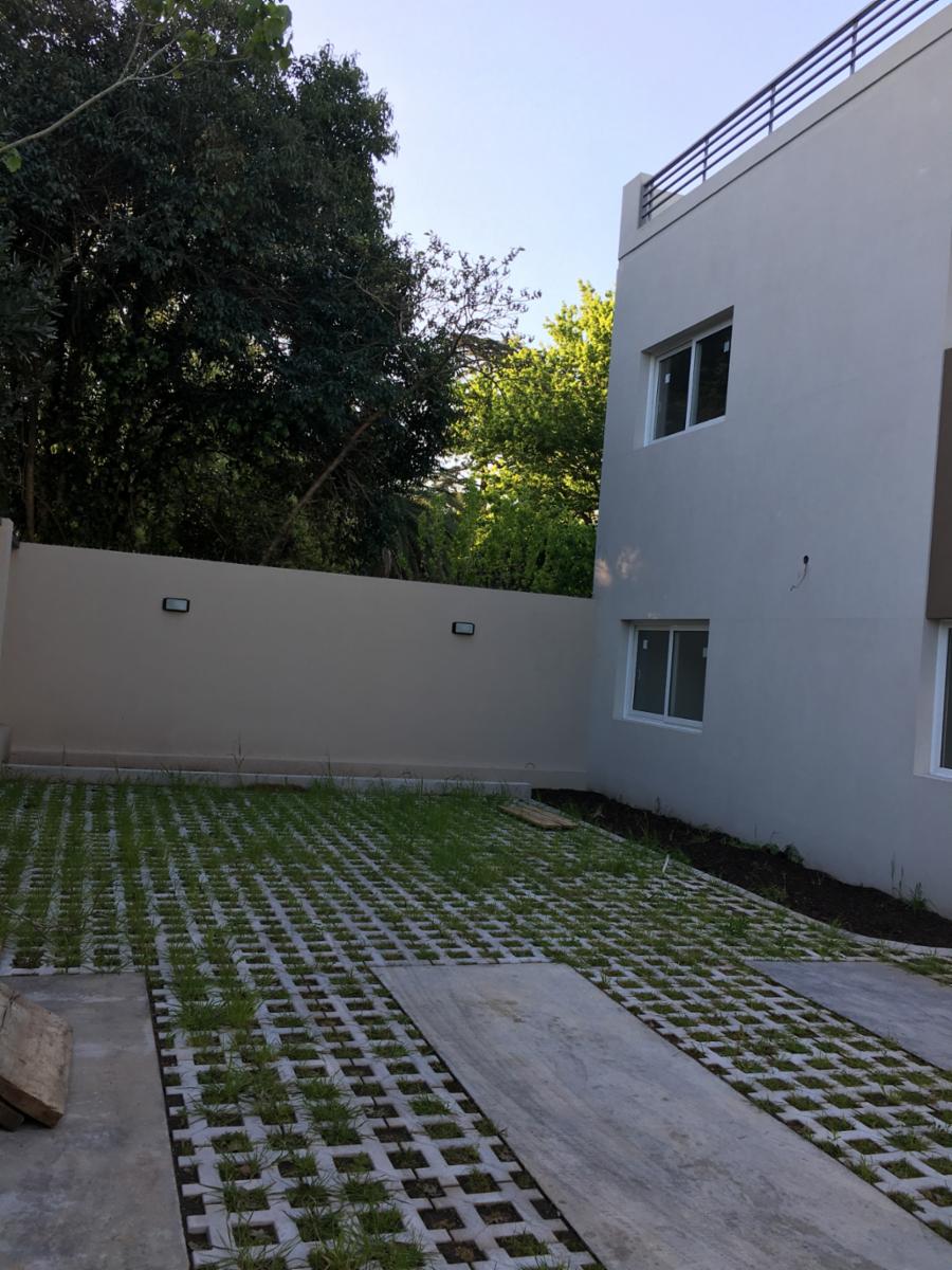 GELLY OBES · San Miguel — foto 3