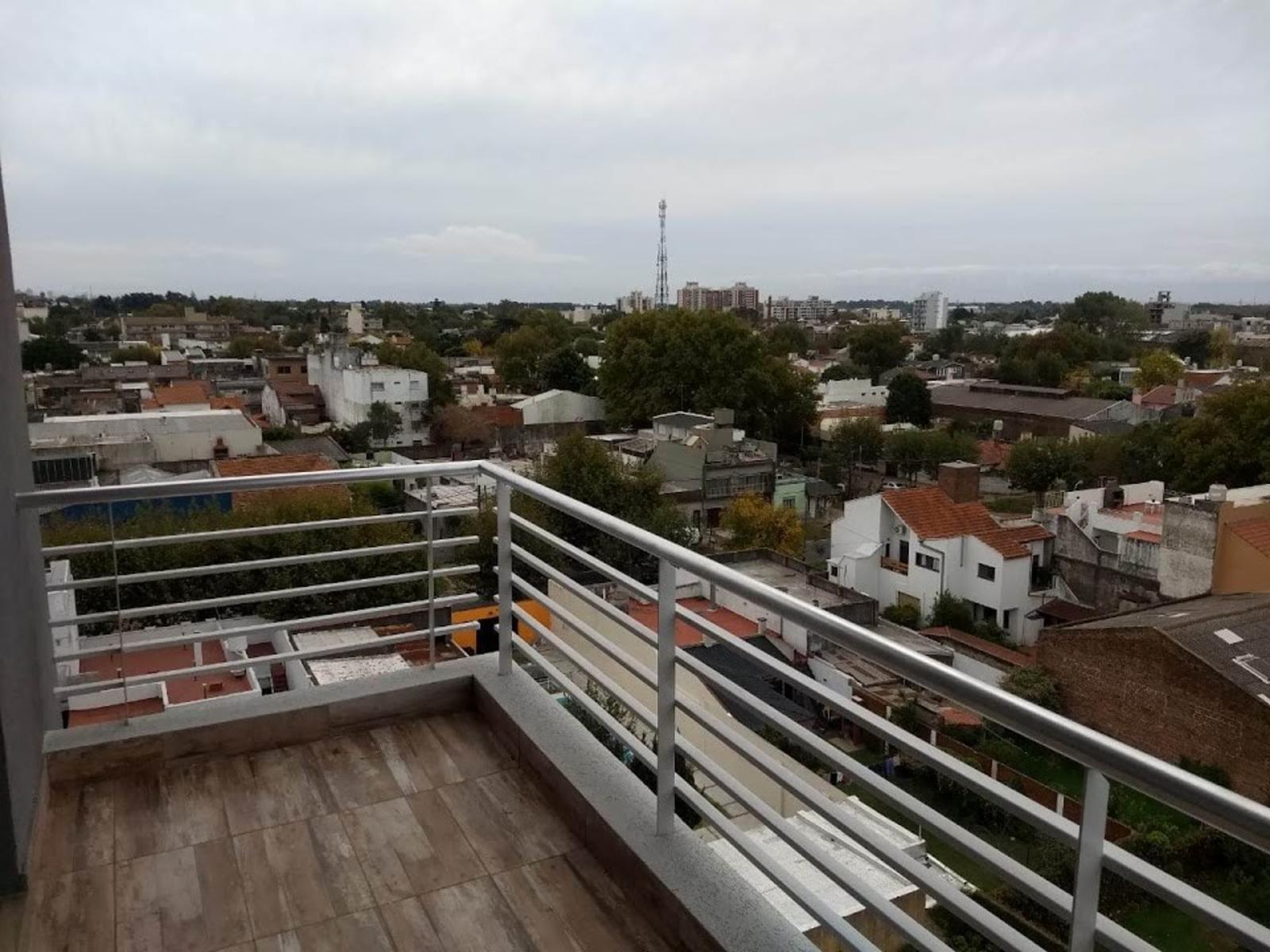 VICENTE LOPEZ 468 · Quilmes — foto 31