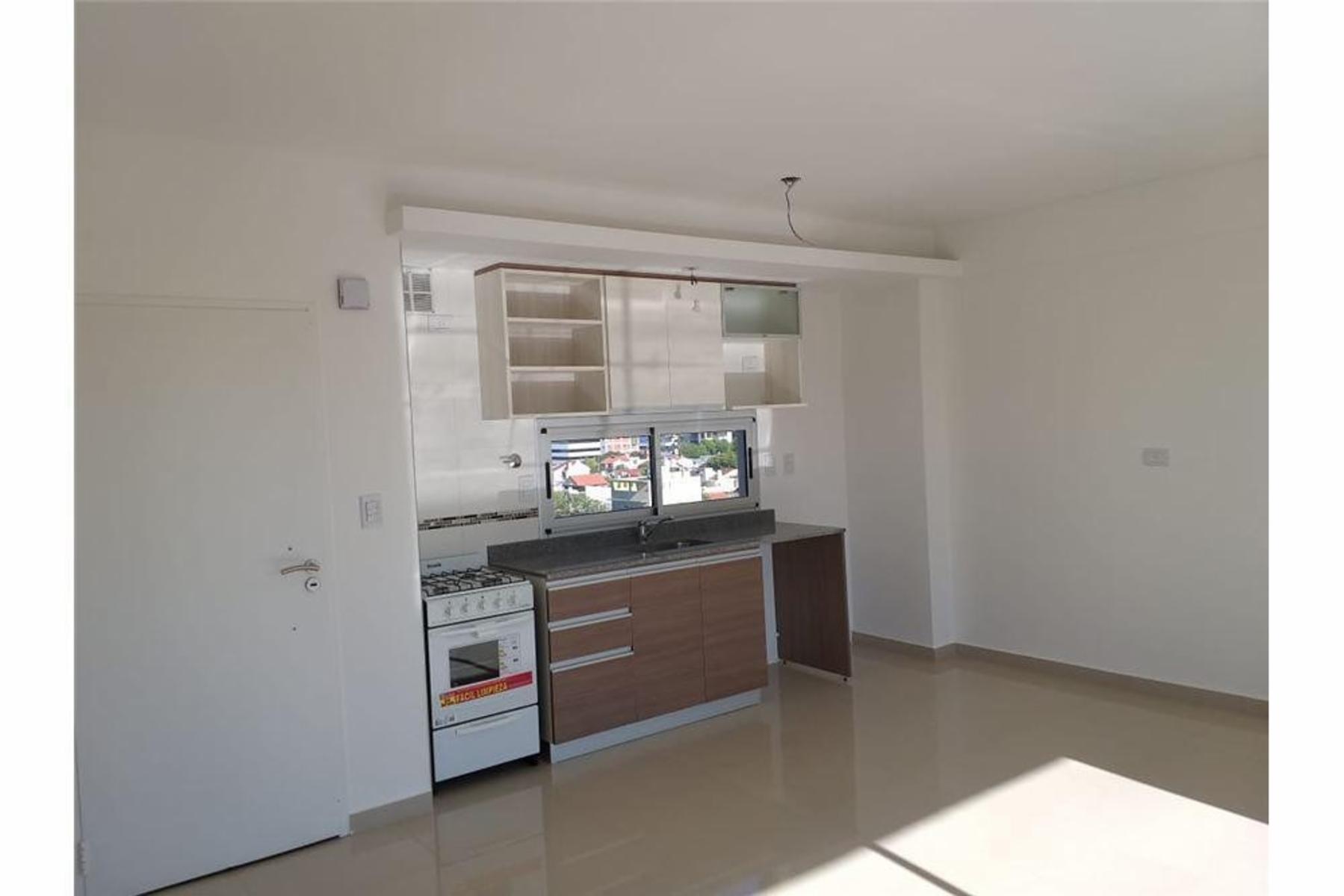 VICENTE LOPEZ 468 · Quilmes — foto 10