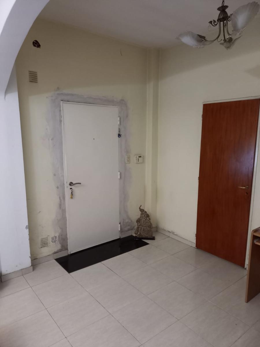 ANGELA DORREGO 2400 · Morón — foto 22