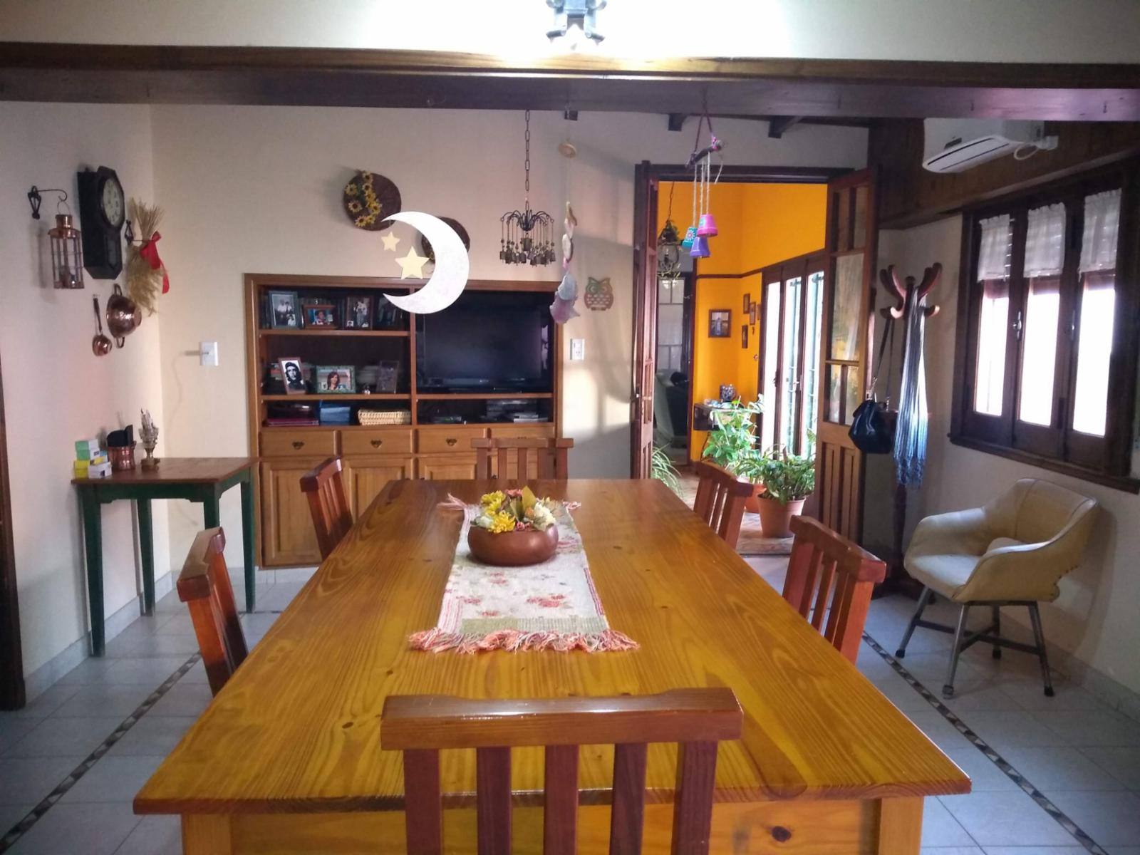 CASA RECICLADA CÉNTRICA LOBERIA · Lobería — foto 4
