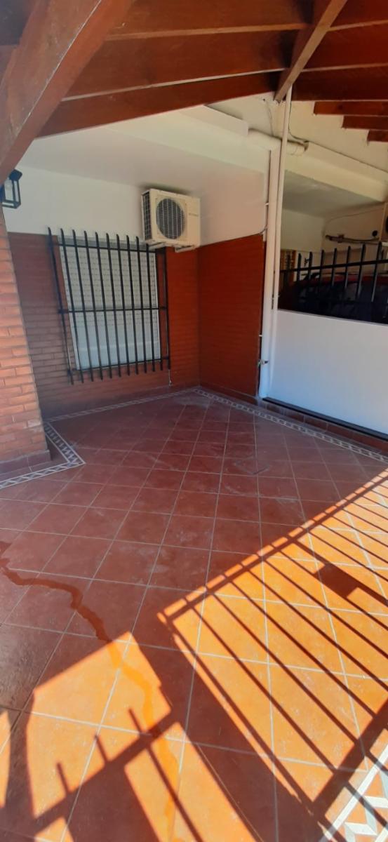 Los Pinos Casa 4 · Hurlingham — foto 11