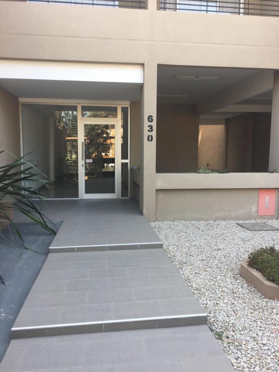 BERNARDINO RIVADAVIA 630 · Esteban Echeverría — foto 5