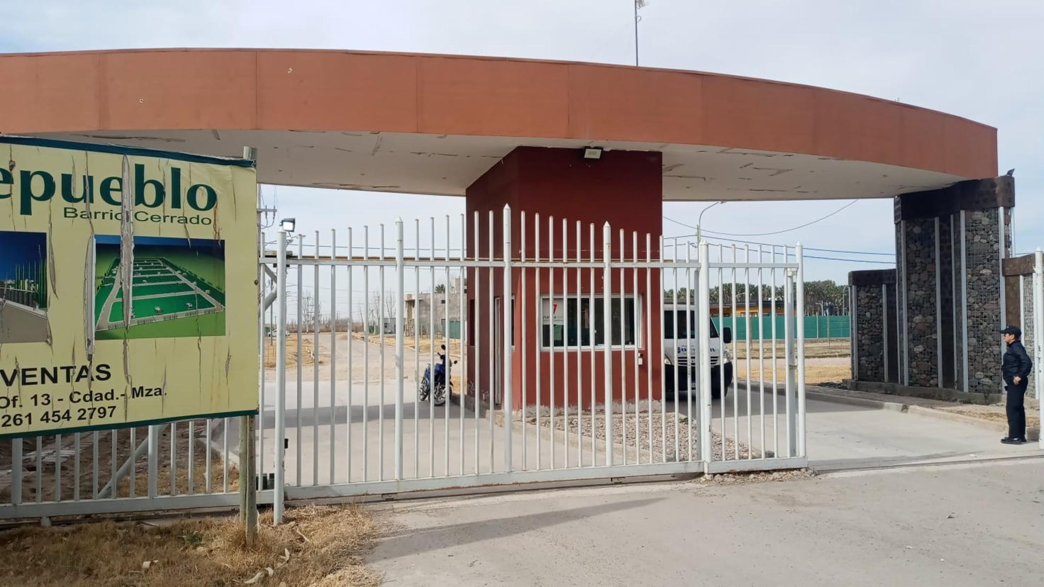 C.ALFONZO XII Y TIRASSO GUAYMALLÉN MENDOZA · Guaymallén — foto 11