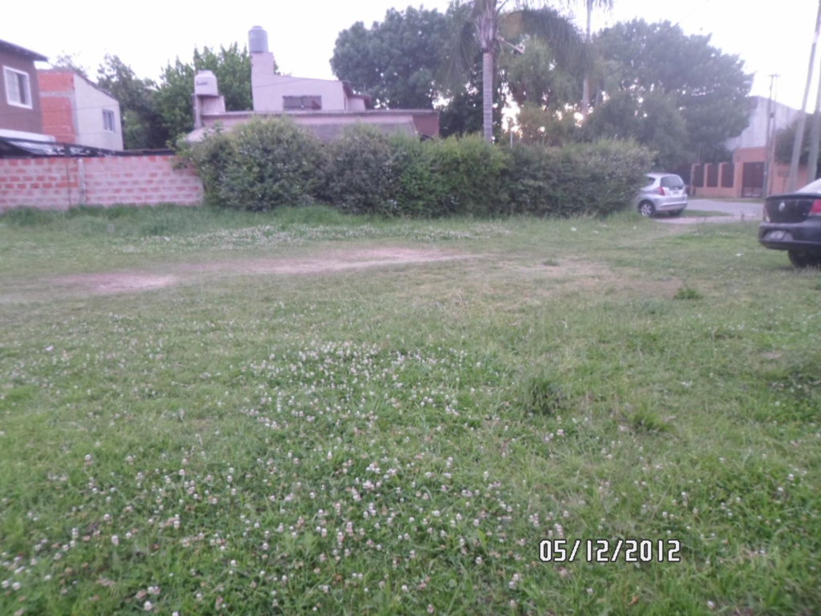Hipolito Irigoyen · Escobar — foto 3