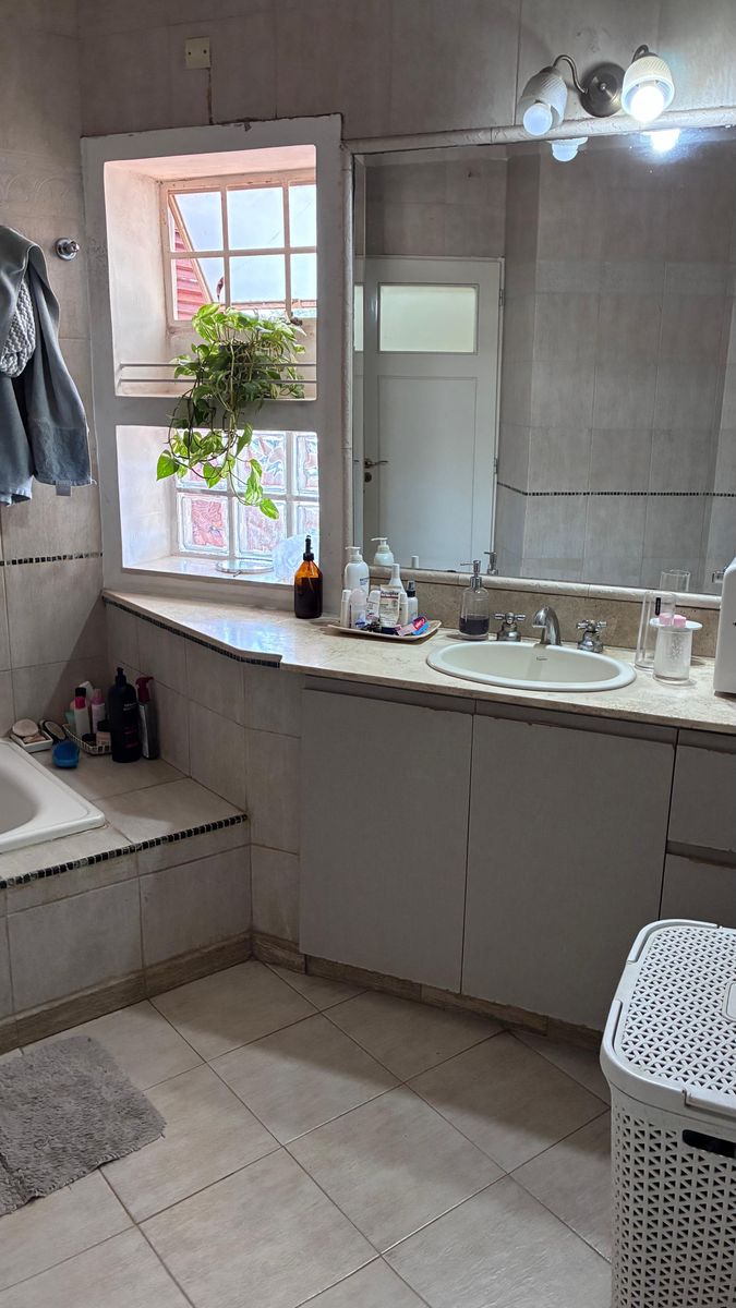 EN VENTA CASA DE 4 DORMITORIOS CON PILETA EN YERBA BUENA · Yerba Buena — foto 14