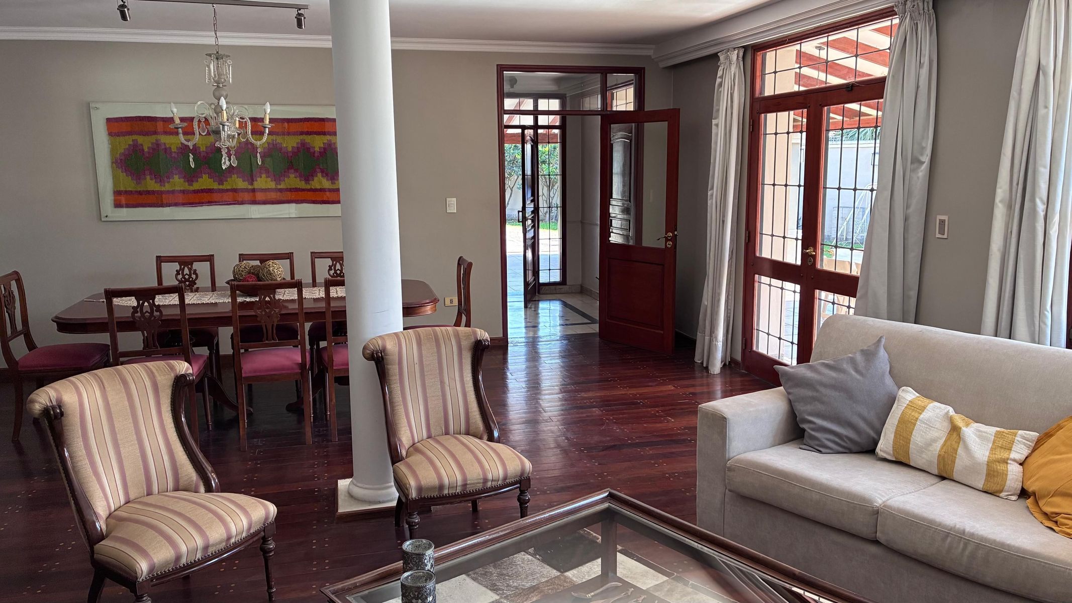 EN VENTA CASA DE 4 DORMITORIOS CON PILETA EN YERBA BUENA · Yerba Buena — foto 5