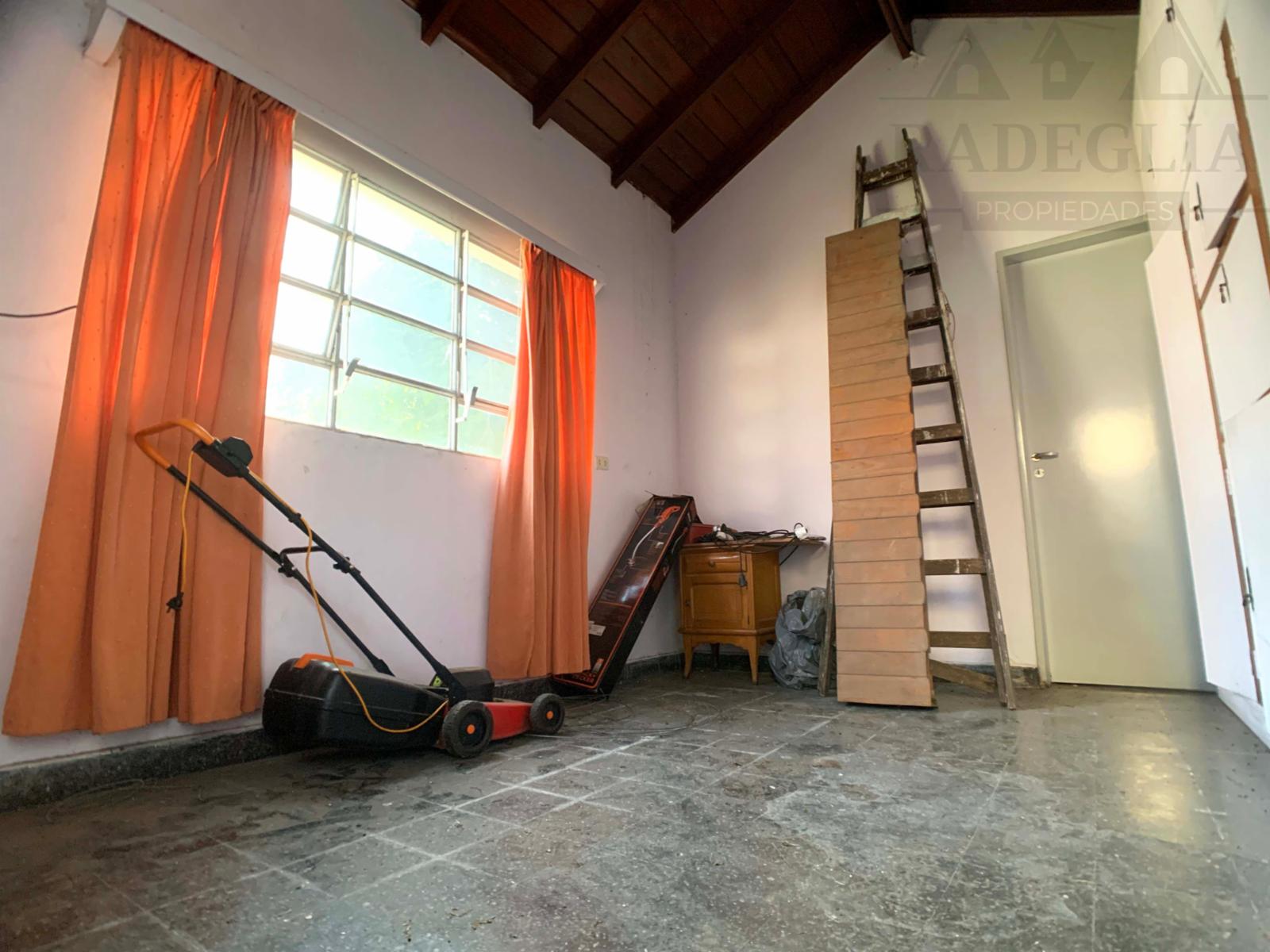 Carlos Diehl 2050 - Longchamps · Almirante Brown — foto 11