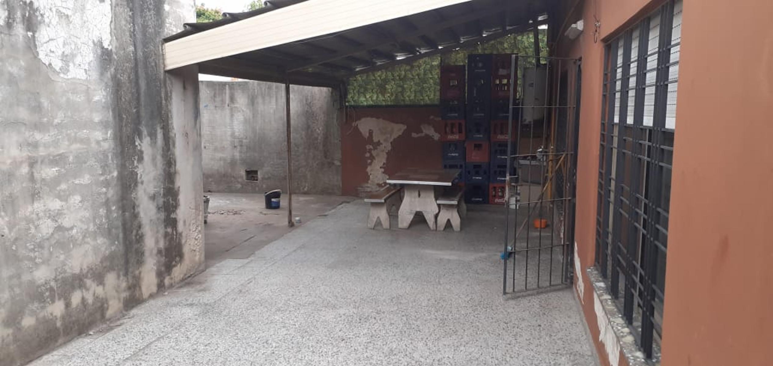SANTA TERESA 3601 · Morón — foto 20