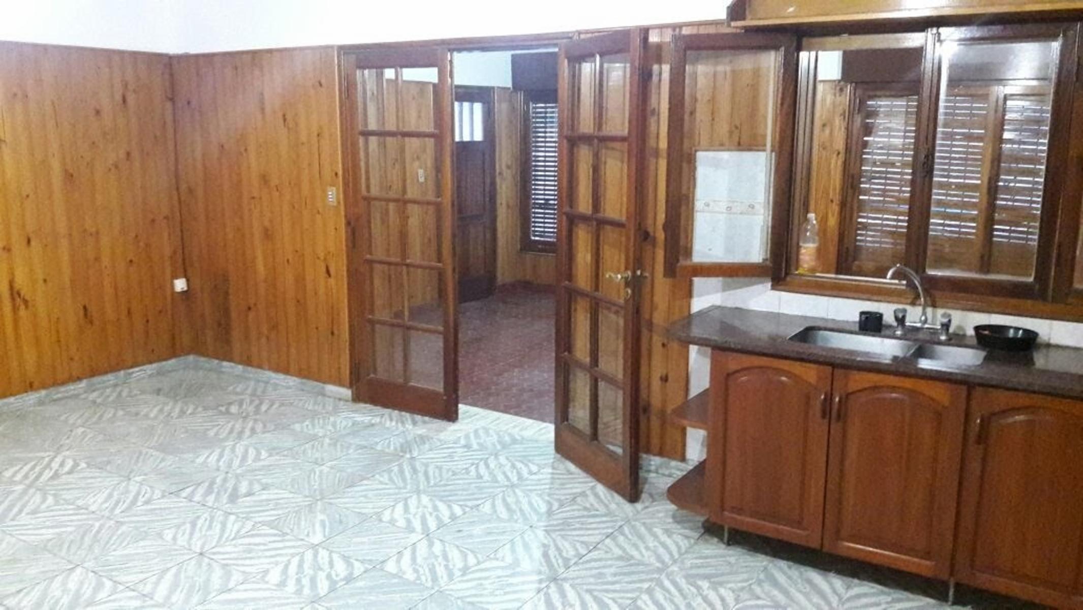 Tristan Burgos 526 · Río Cuarto — foto 4