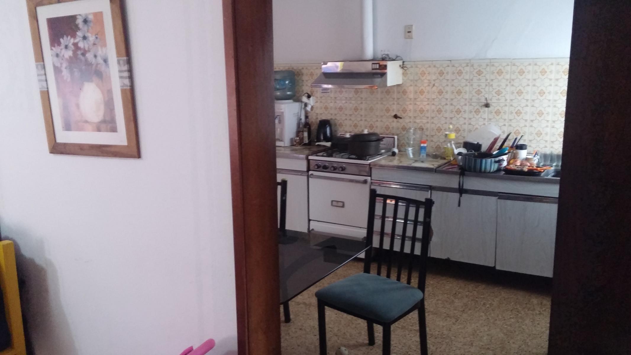San Antonio de Areco 915 · Morón — foto 7
