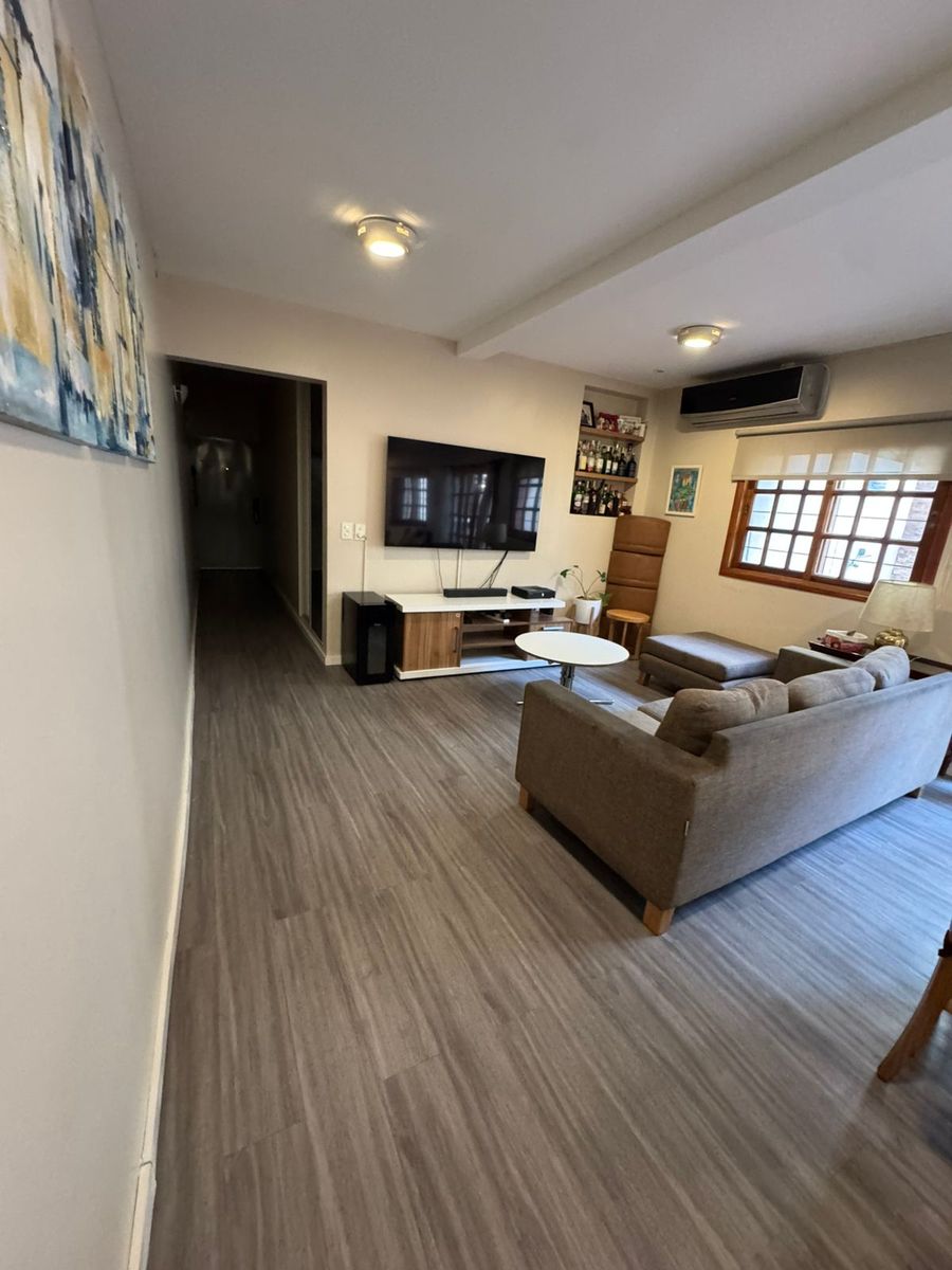 PH 5 Amb. C/fte - Patio - Terraza - Impecable