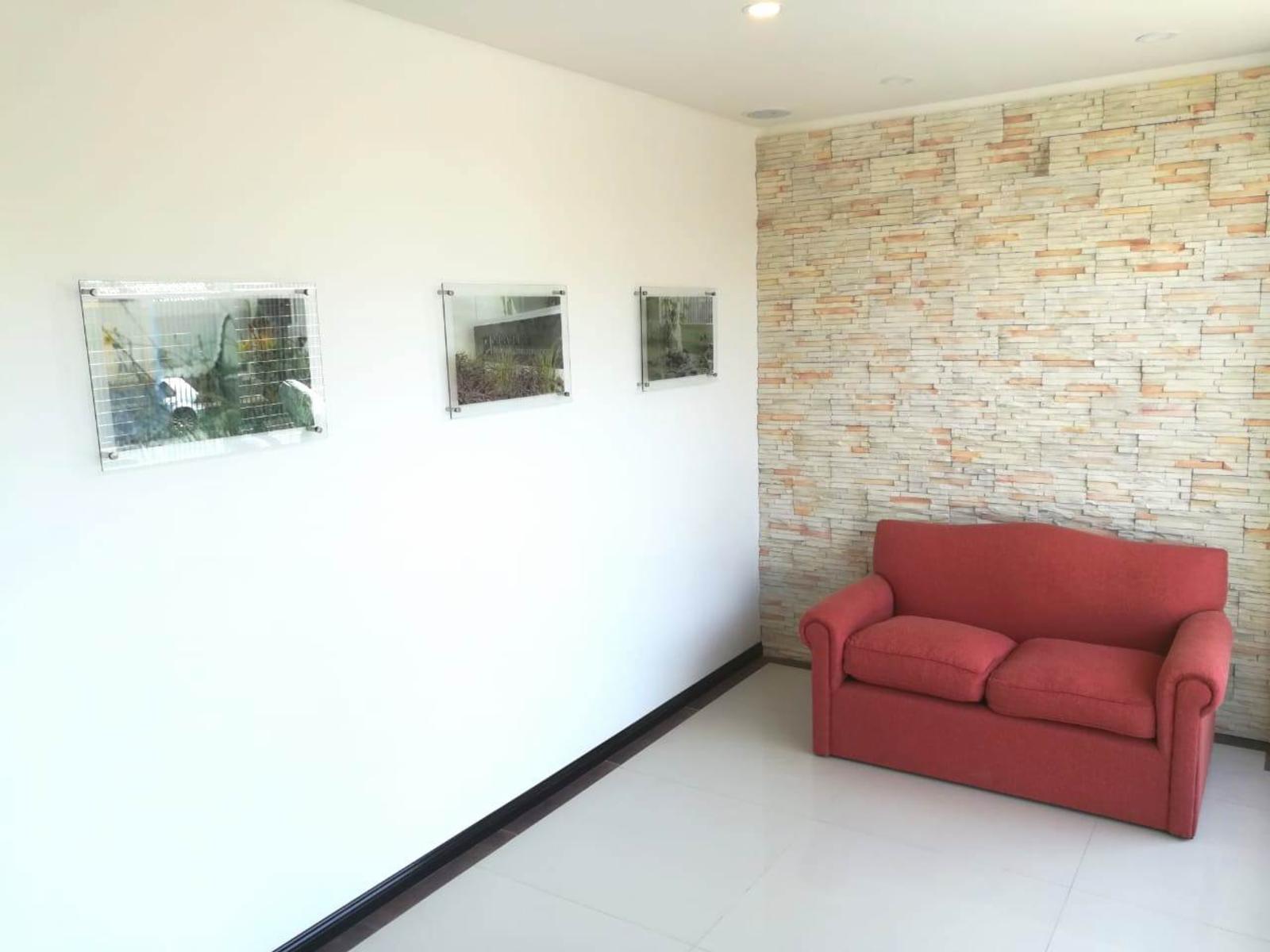 Santa Fe 600 · Morón — foto 3