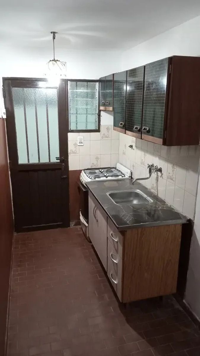 MENDOZA 1407 · La Matanza — foto 16