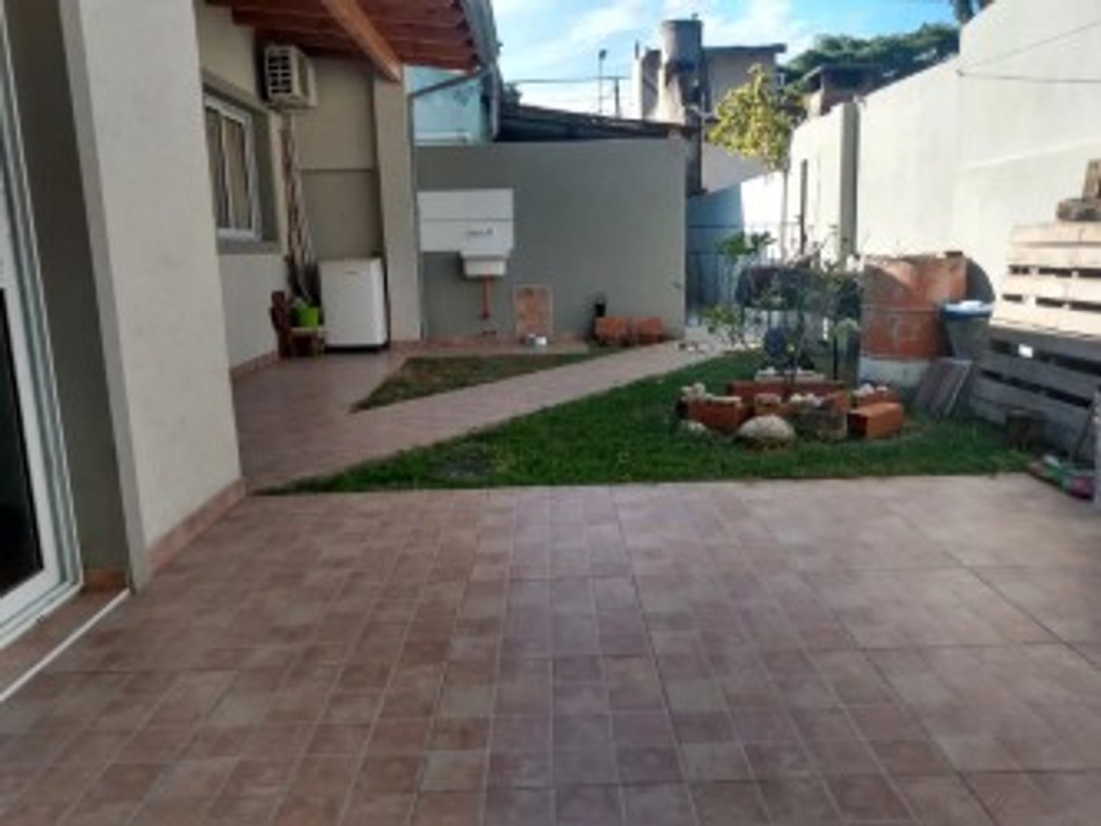 PRES.ALESSANDRI 700 · Morón — foto 13