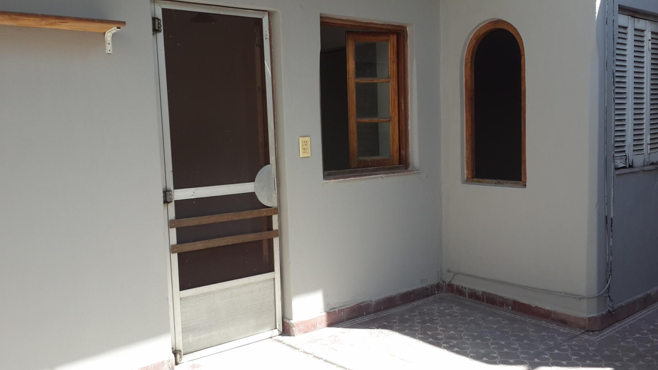 SANTIAGO PLAUL 3374 · Lanús — foto 16