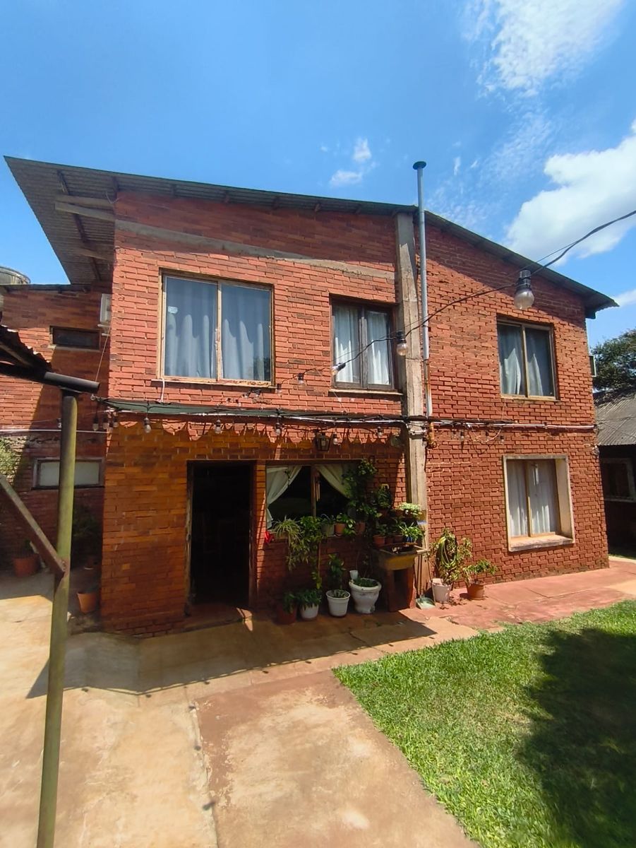 Terreno En Esquina 600m2 Doble Frente Venta Zona R1 Oberá