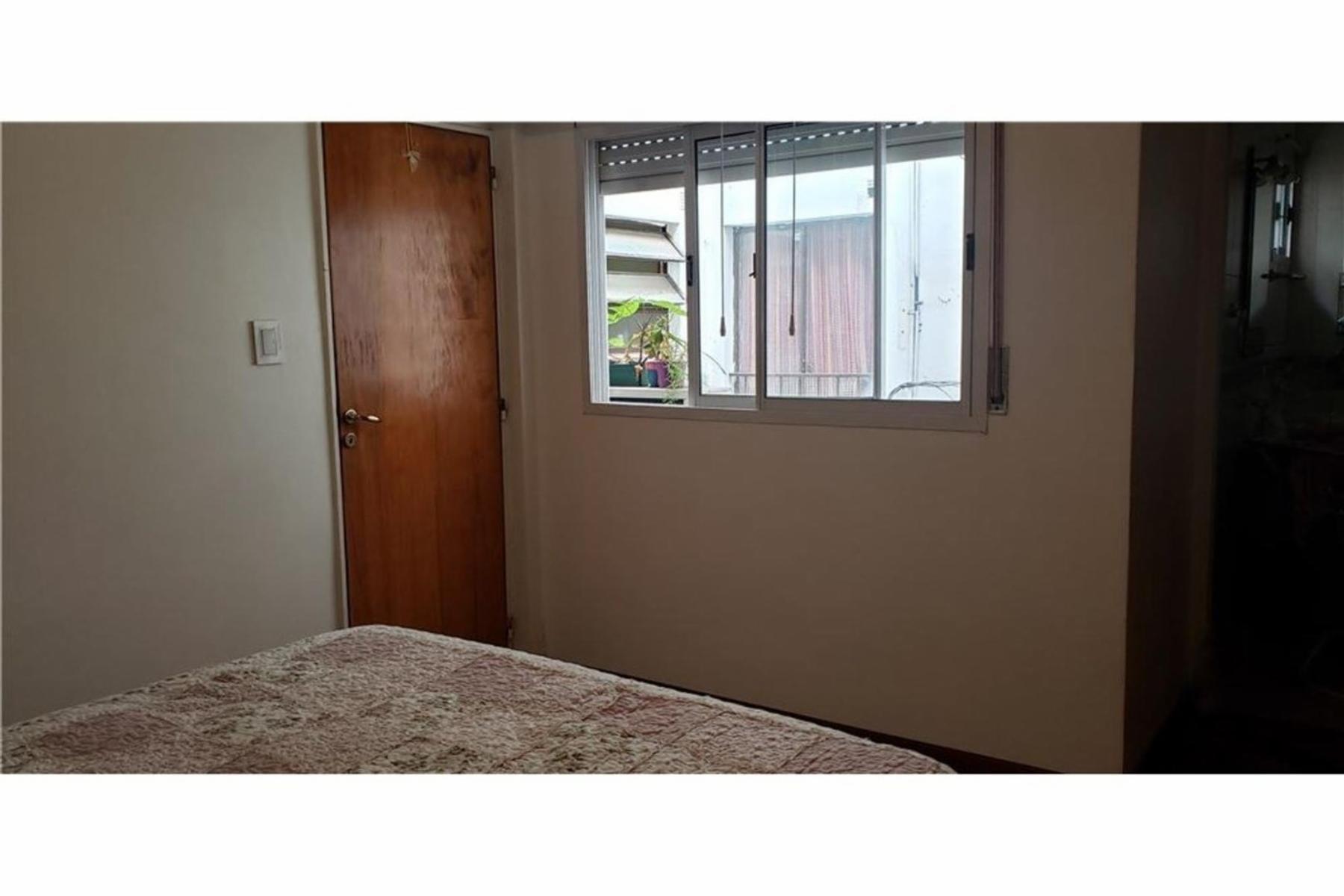 lambare 932 · Almagro — foto 18