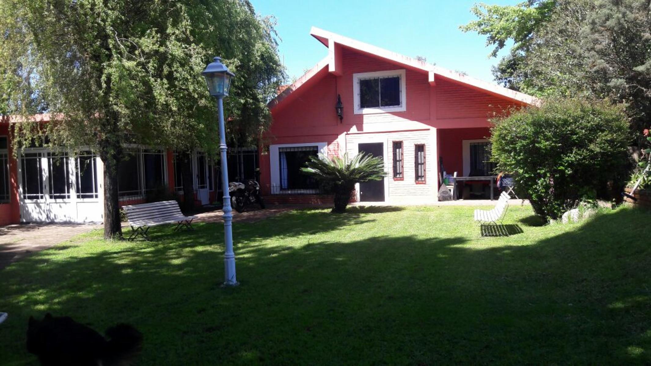 EXCELENTE OPORTUNIDAD QUINTA EN VENTA EN FRANCISCO ALVAREZ BARRIO INDIANAPOLIS
