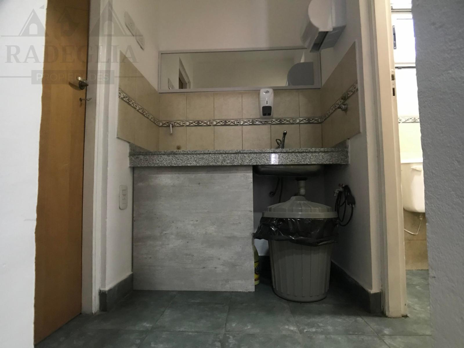 Avenida Espora 3550 - Burzaco · Almirante Brown — foto 5