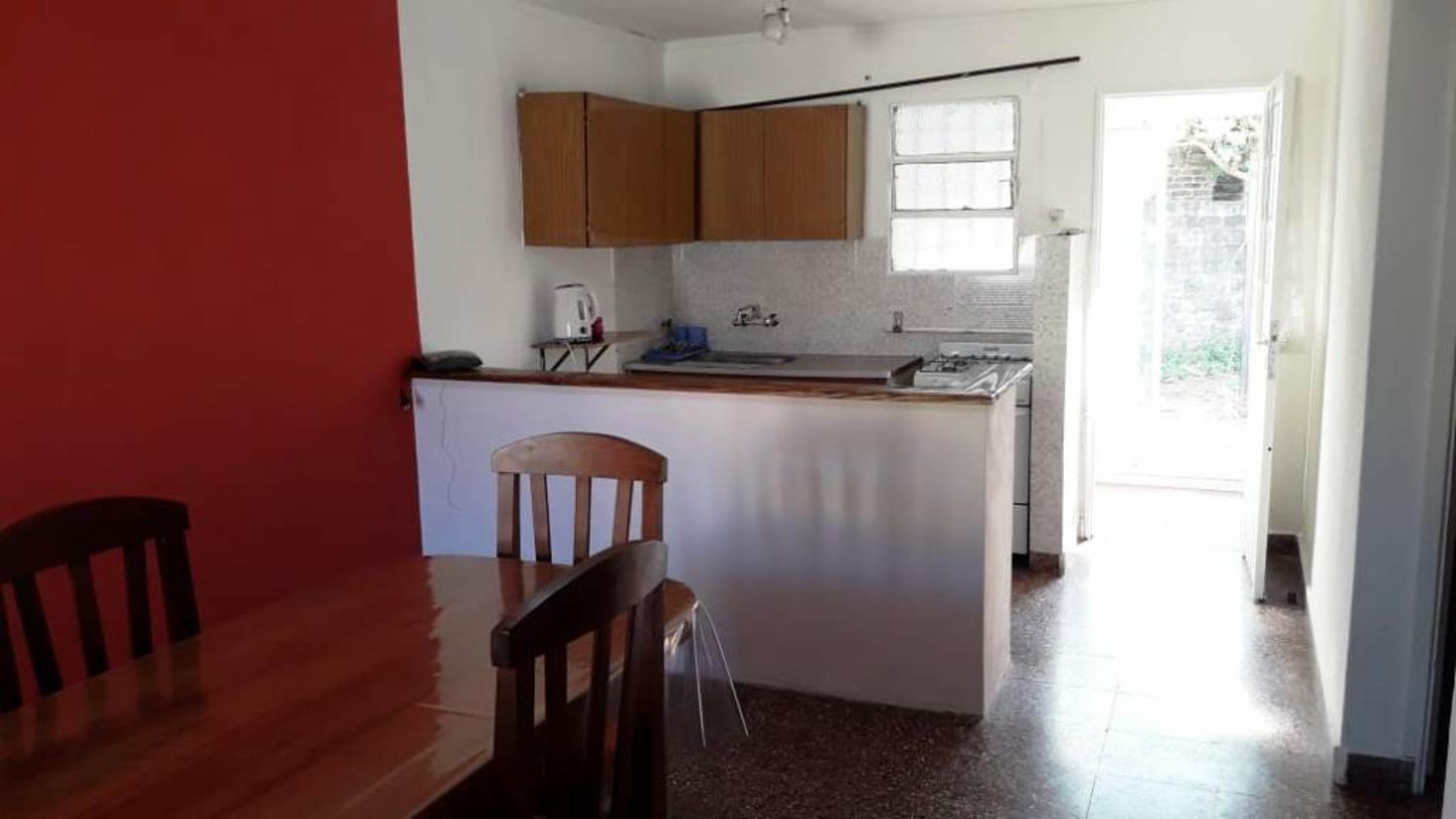 SAN ISIDRO 1290 · Lomas De Zamora — foto 5