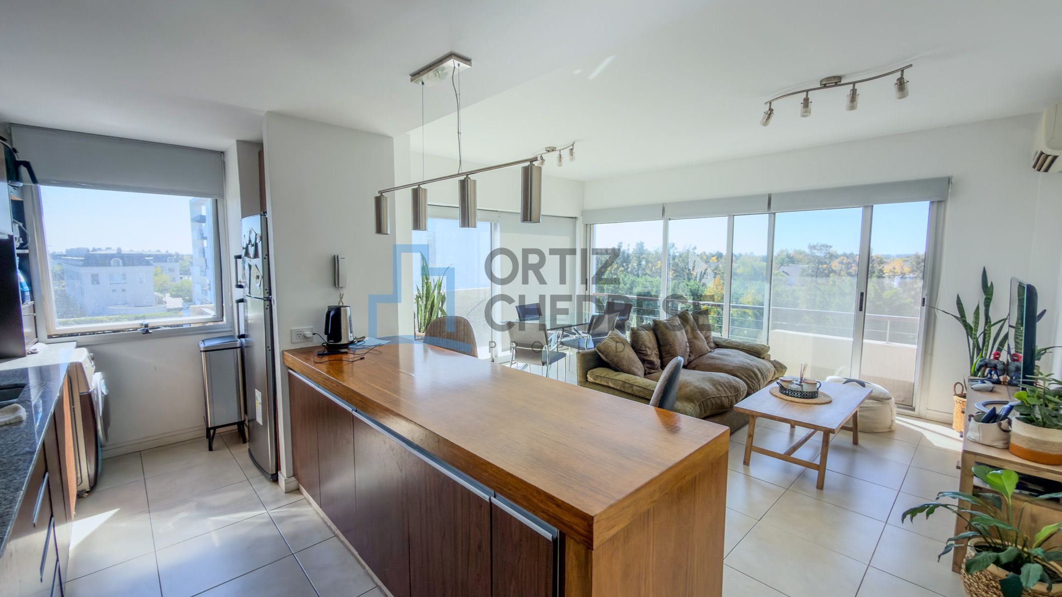 Barrio El Palmar - Departamento Penthouse de 4 ambientes con pileta y cochera - Nordelta