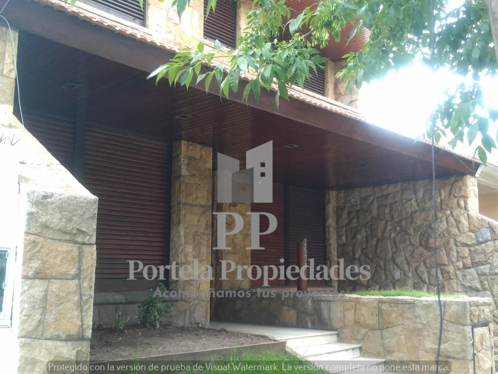 CHALET EN DOS PLANTAS EN CASTELAR