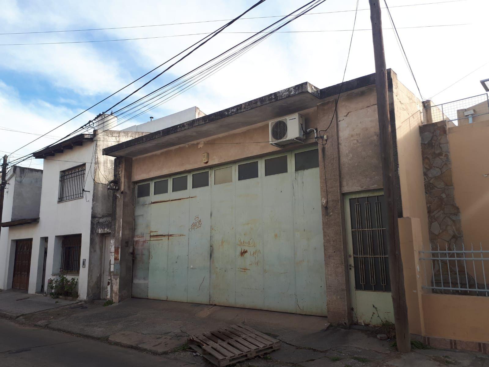 Pasaje arengo 4168 (entre Centeno y Garibaldi)