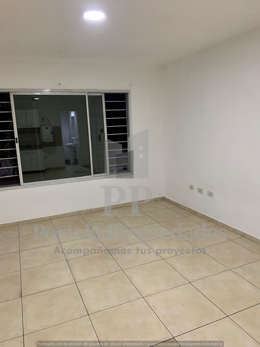 Entre Rios 682 · Morón — foto 6